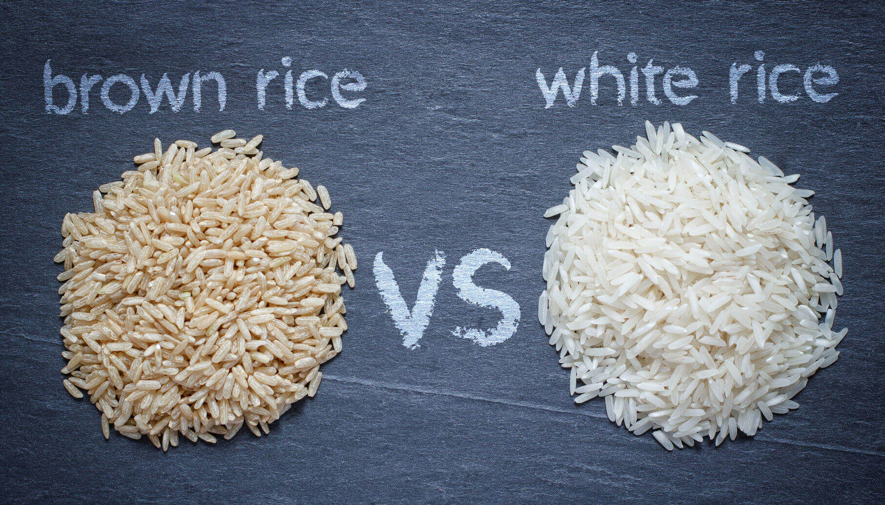 Picture of white and brown rice