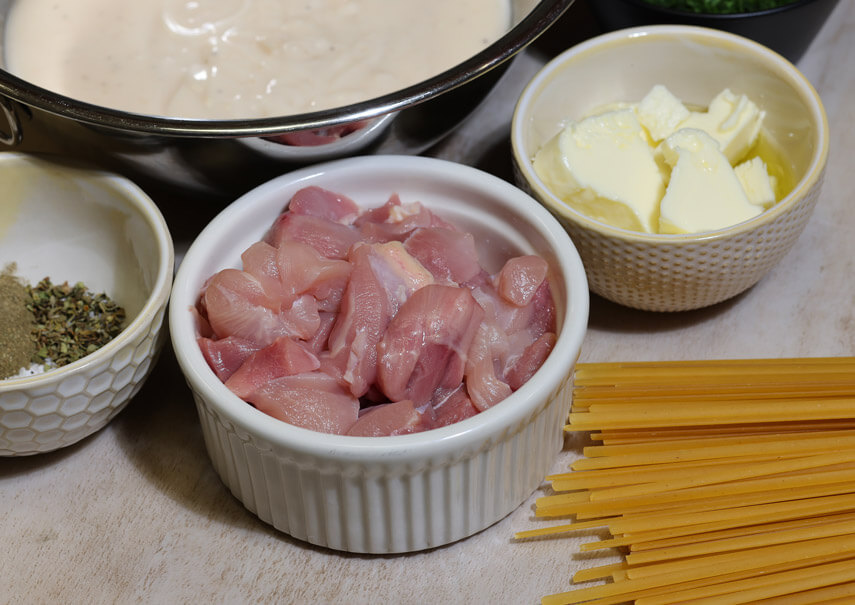 How to Make Alfredo Chicken Recipe.