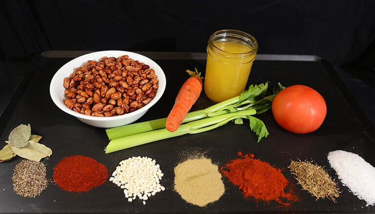 crockpot pinto beans ingredients