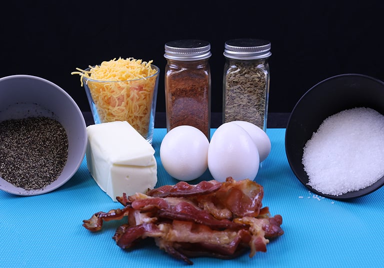 Recipe Ingredients for keto scrambled eggs